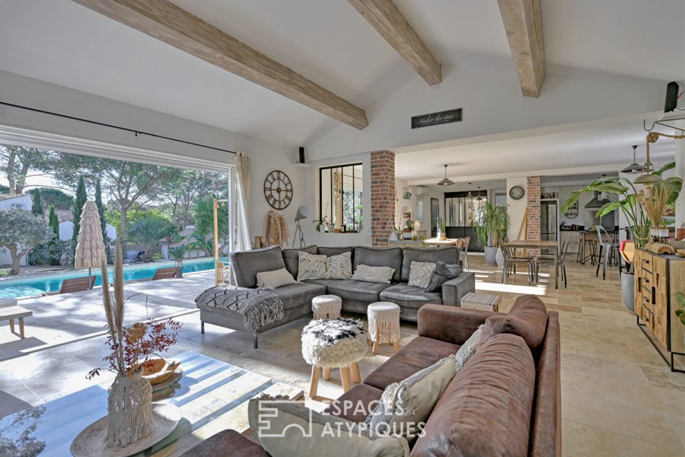 Là où le temps s'arrête, propriété de 2 maisons au coeur de la pinède