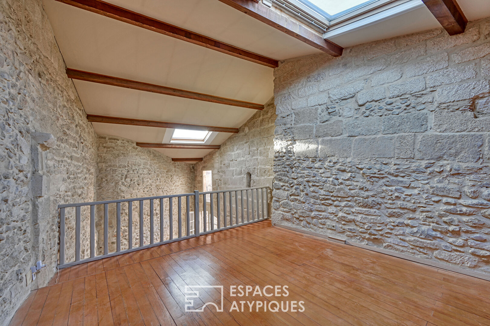 Unique village house from 1790 with courtyard