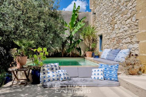 Maison de village atypique, jardin, bassin et mur d&rsquo;escalade