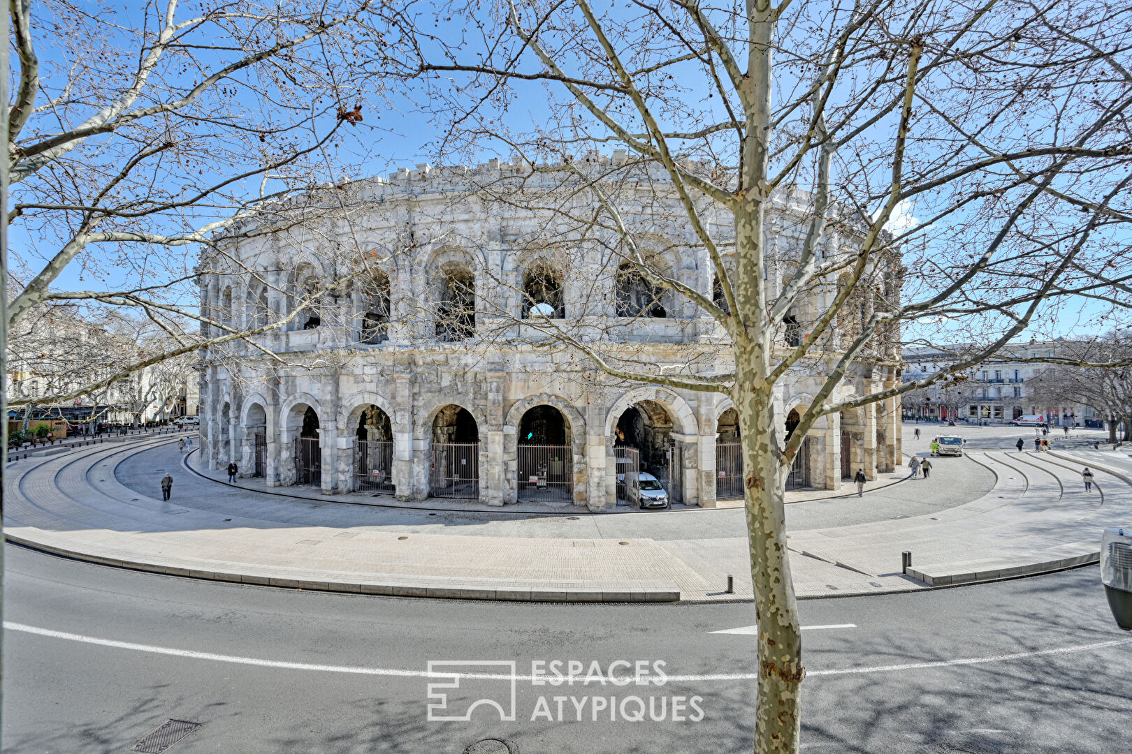 Chaleureux appartement de 3 pièces avec vue imprenable sur les arènes