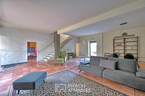 Mas à l&rsquo;esprit artistique et bohème – 15 km de Nîmes