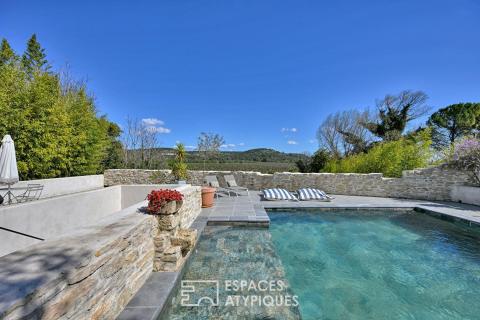 Bâtisse de caractère rénovée avec vue magnifique