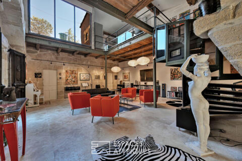 Ancien moulin à huile rénové esprit loft