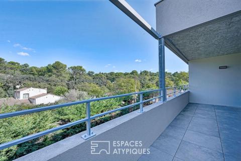 Appartement P2 avec terrasse, garage et ascenseur quartier Camplanier