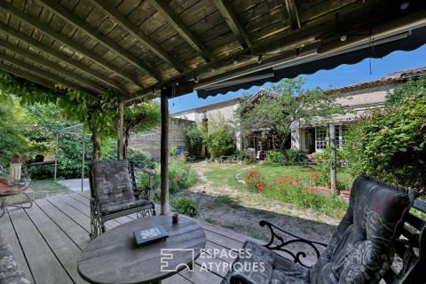 Maison de charme et grange à réhabiliter en Petite Camargue