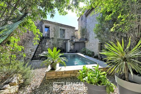 Maison de village aux volumes généreux, avec piscine et garage