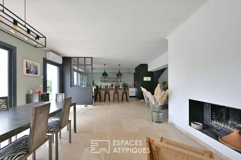 Charmante villa avec piscine et vue dominante
