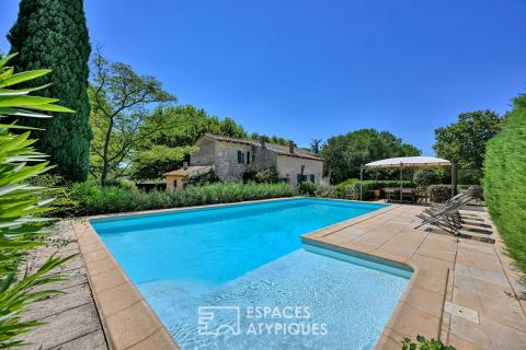 Maison familiale authentique avec piscine en Petite Camargue