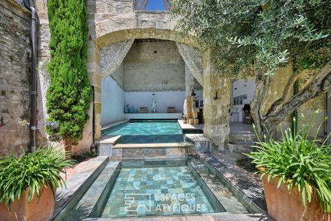 Maison au charme indécent avec piscine en coeur de village