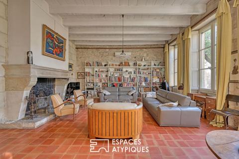 Maison de Maître et son intime jardin – 5 min de la gare TGV