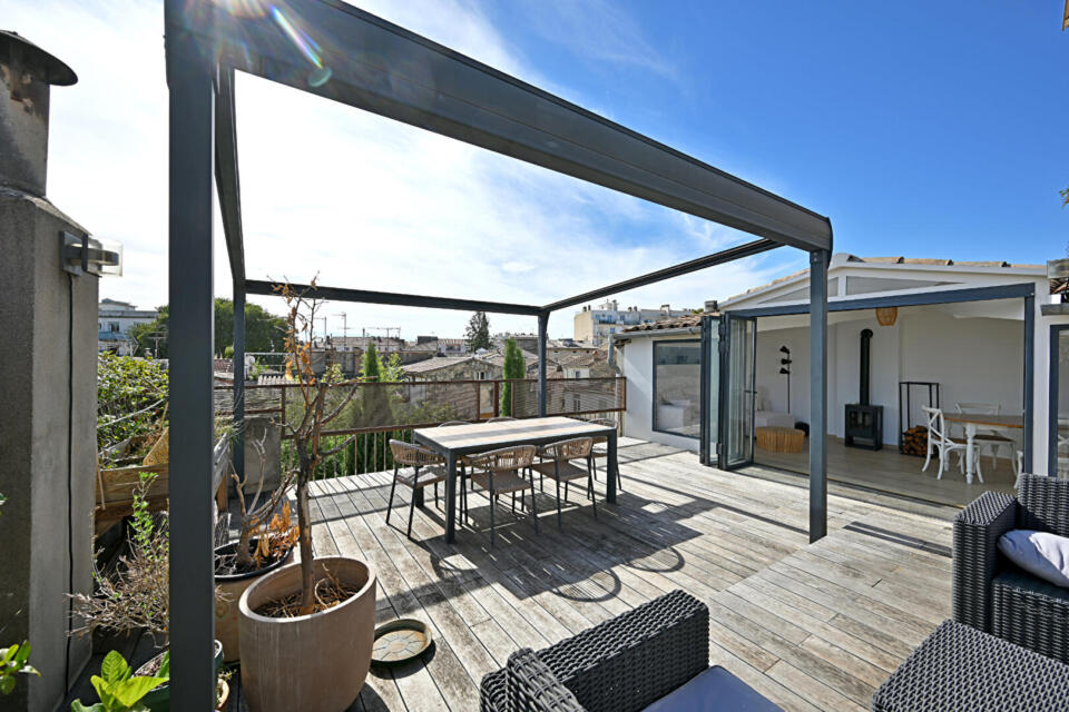 Duplex de caractère avec terrasse plein sud et garage