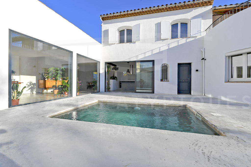 Coup de coeur à Nîmes : maison familiale et contemporaine