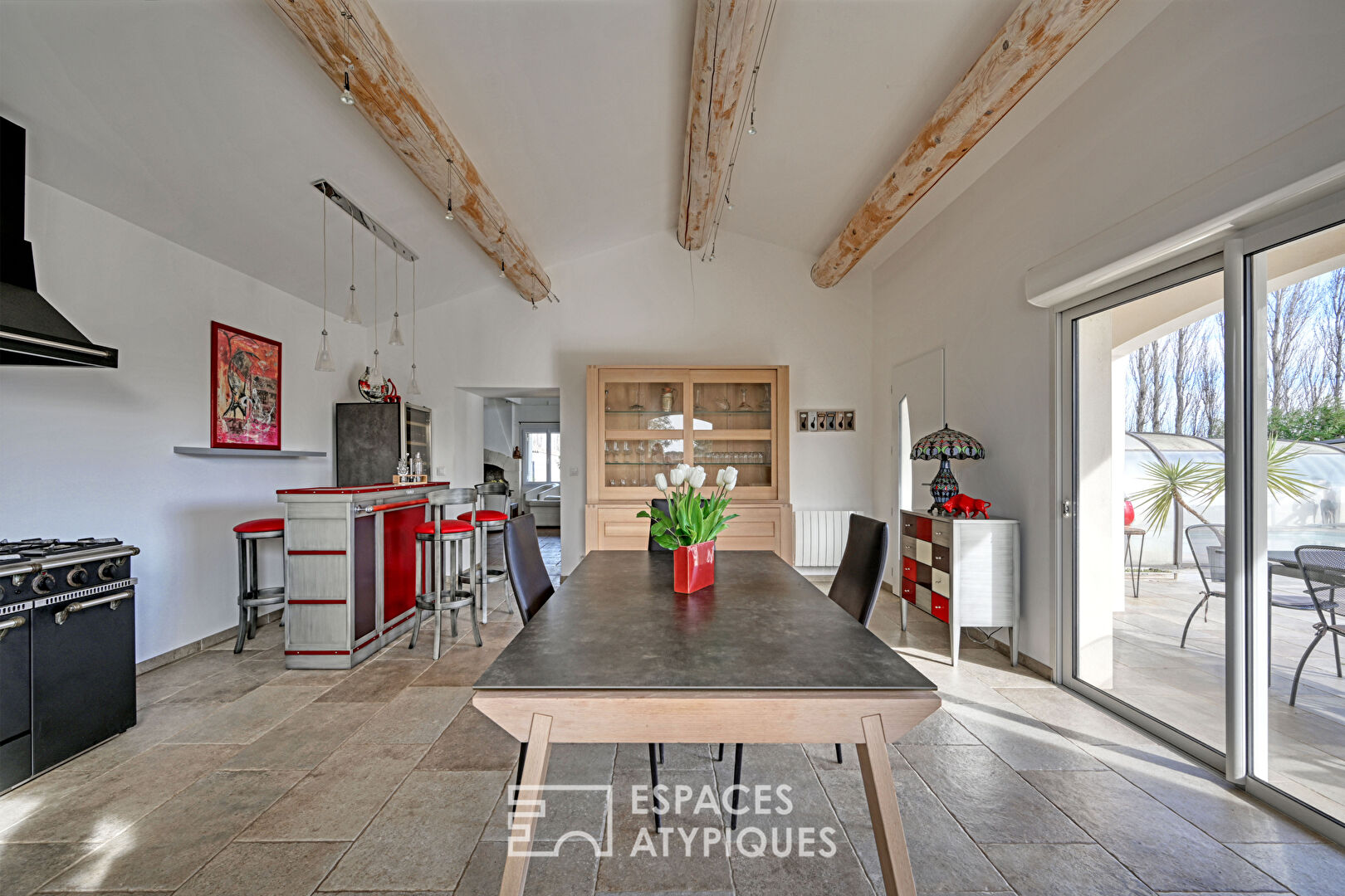 Grand Mas aux deux espaces de vie en Petite Camargue