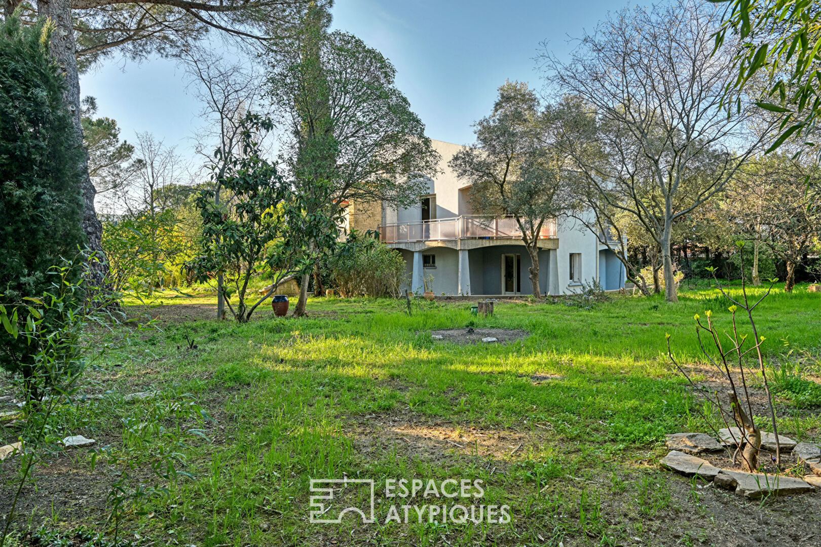 Seventies architect’s house with great potential to reinterpret