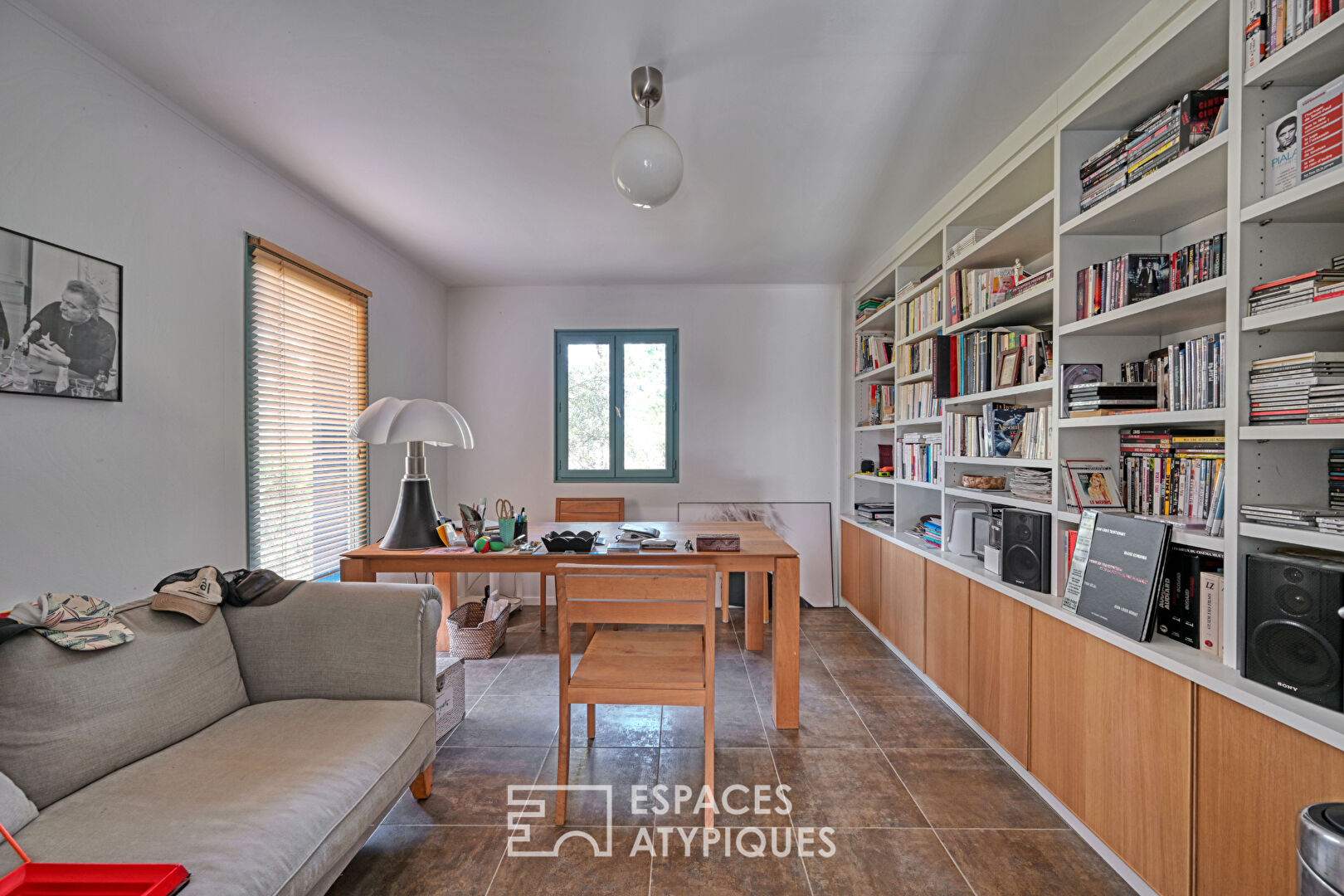 Wooden house with swimming pool and view in a haven of peace