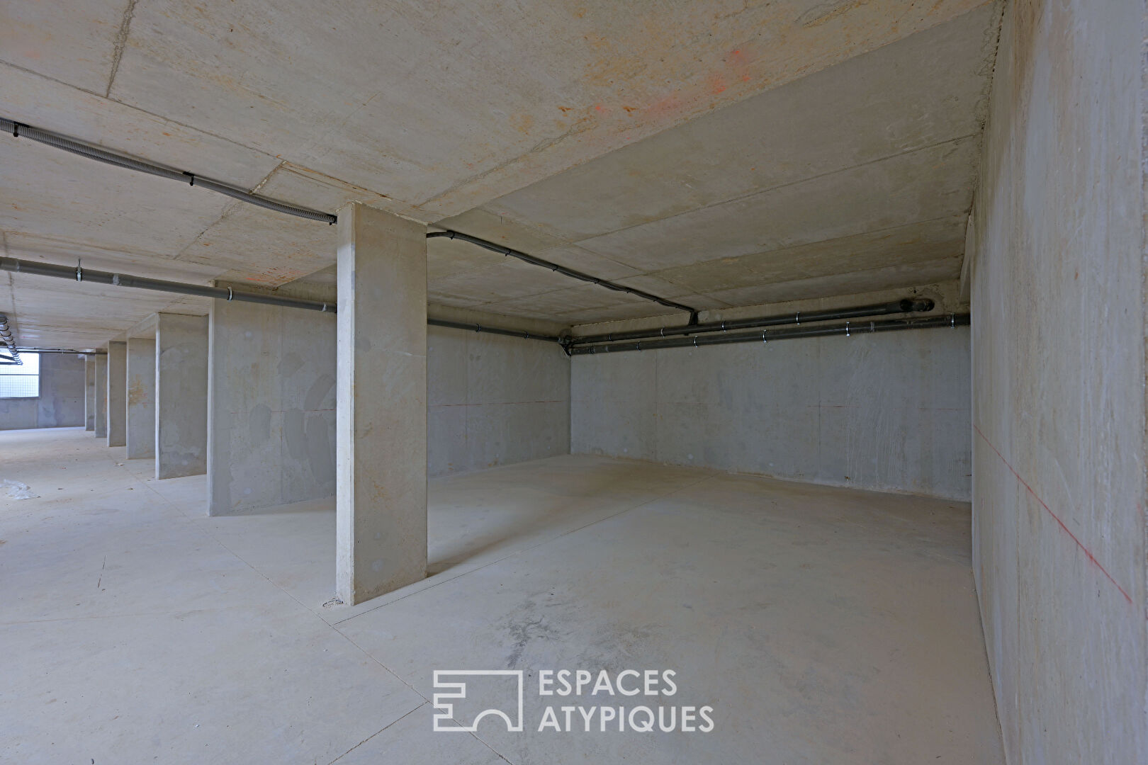 Appartement P2 avec terrasse, garage et ascenseur quartier Camplanier