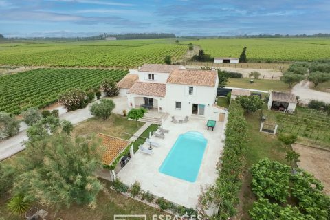 Contemporary farmhouse with two houses – Petite Camargue