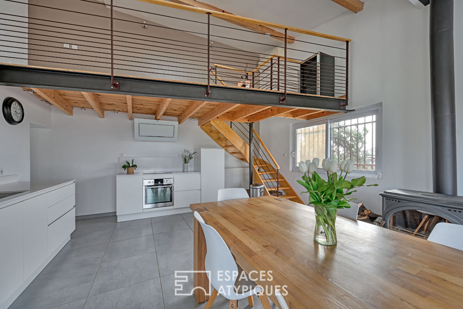Contemporary farmhouse with two houses – Petite Camargue