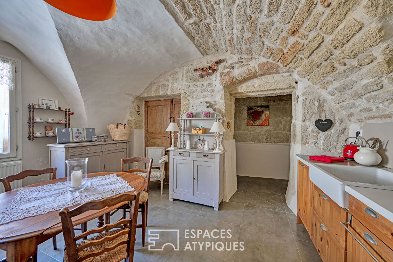 Charming house with a “cocoon” spirit with patio in Vaunage