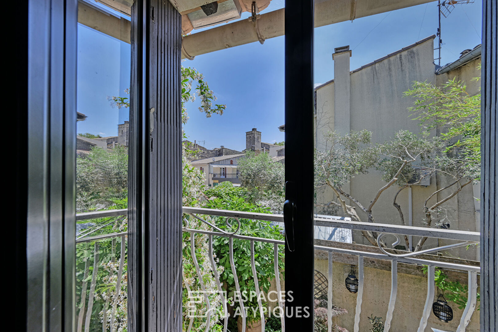 Charming house with a “cocoon” spirit with patio in Vaunage