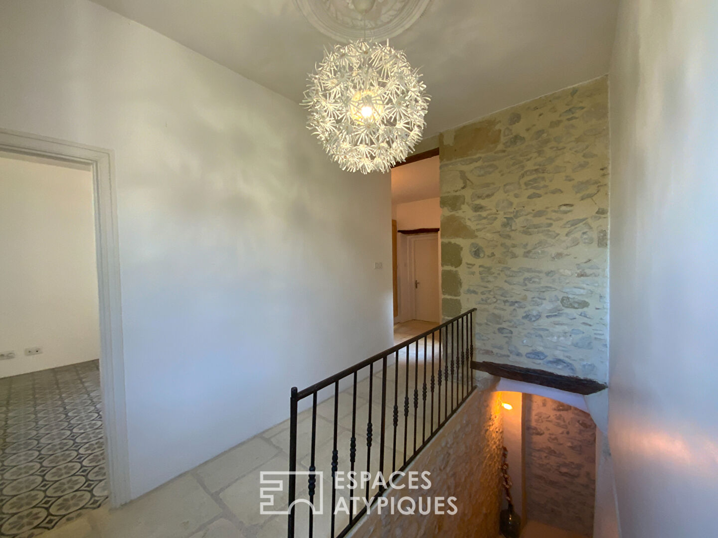Authentique maison de Village proche Uzès