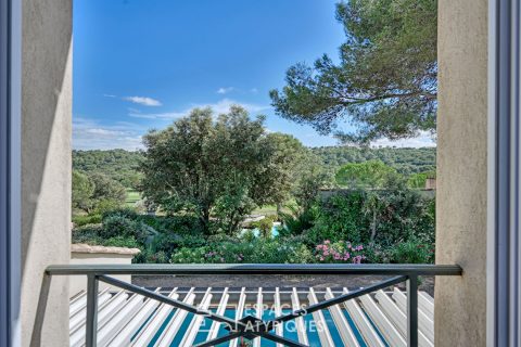 Superbe villa avec piscine – Golf de Vacquerolles