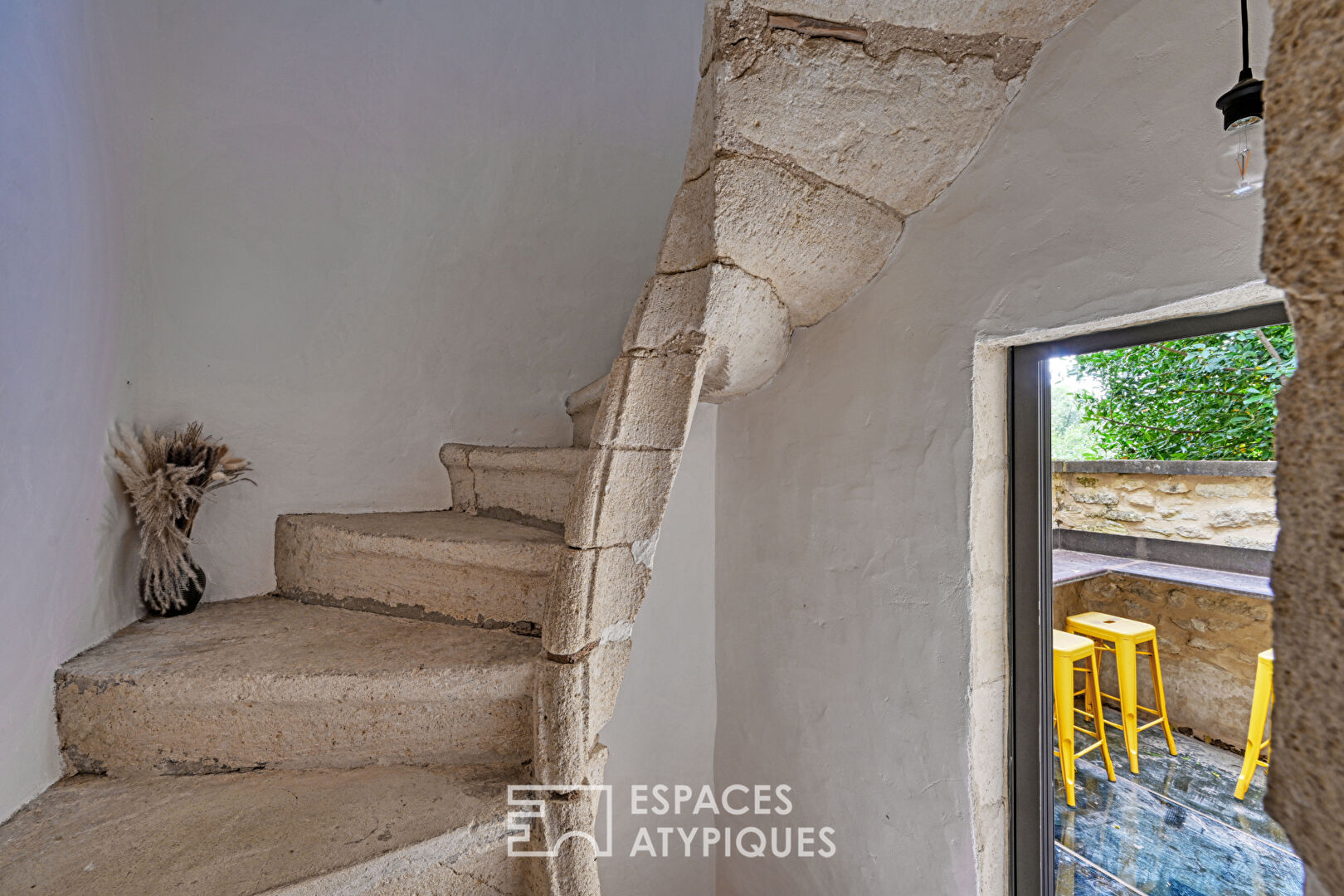 Townhouse with view in Uzès