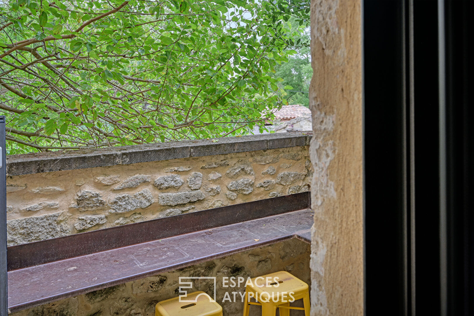 Townhouse with view in Uzès