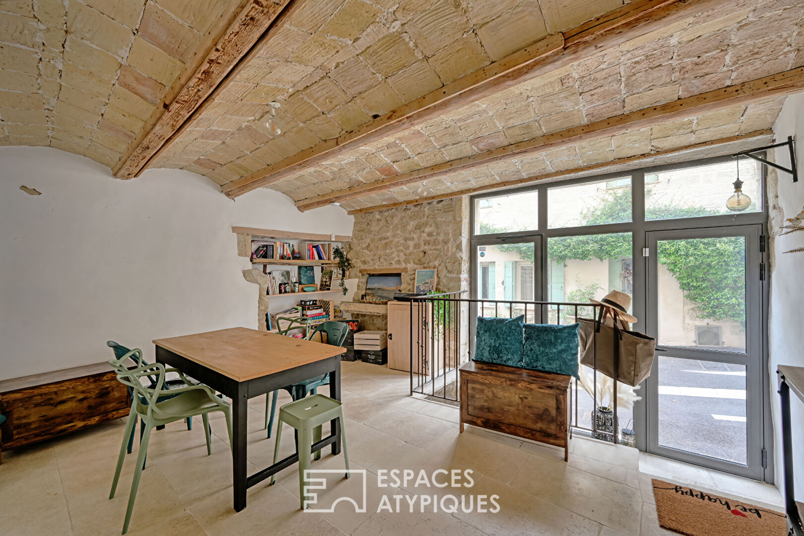 Townhouse with view in Uzès