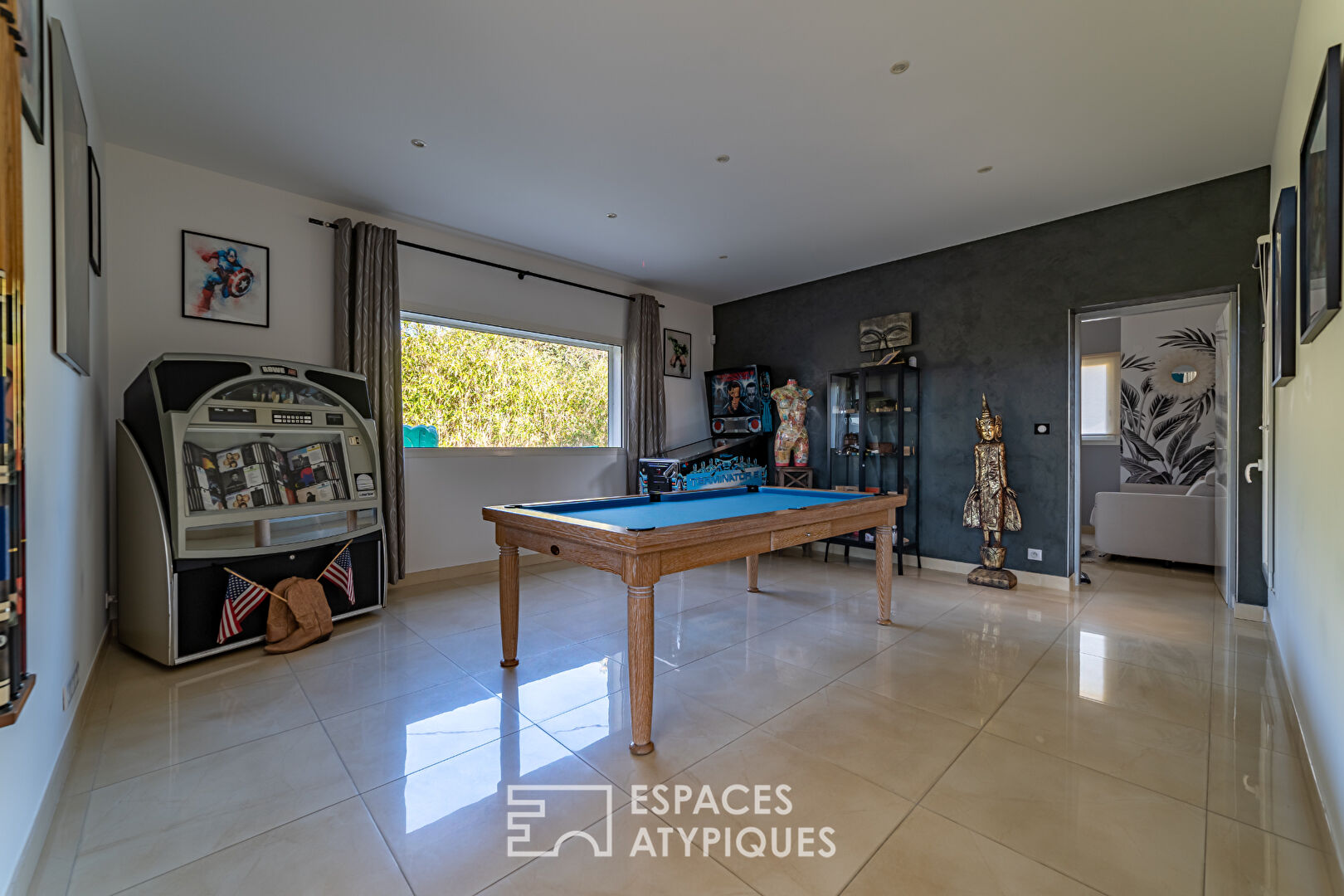 Spacious and bright contemporary villa between Uzès and Nîmes