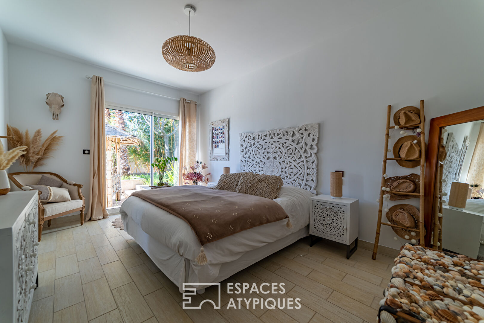 Spacious and bright contemporary villa between Uzès and Nîmes