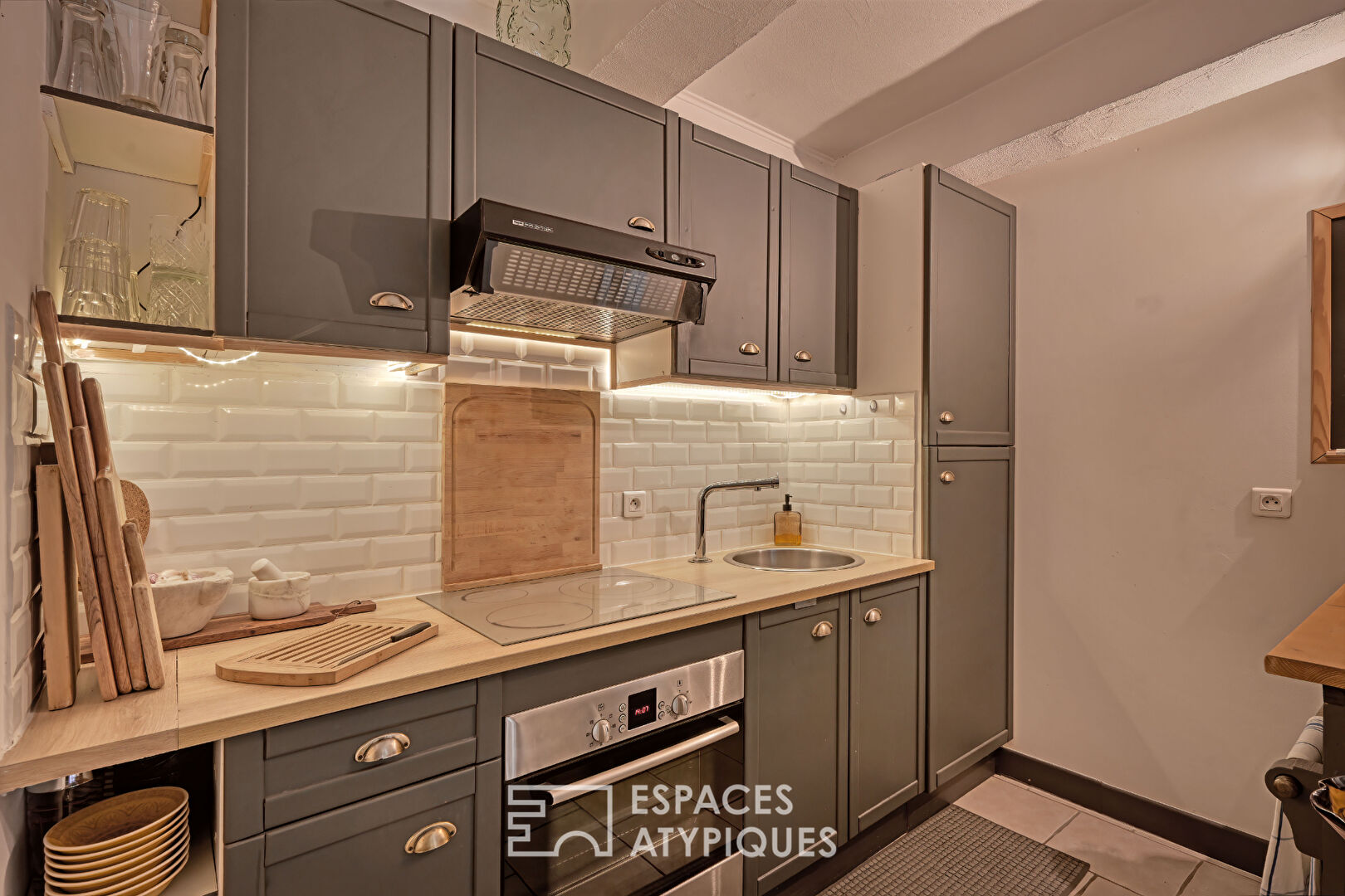 Cocon chaleureux, maison de village à 30min d’Uzès