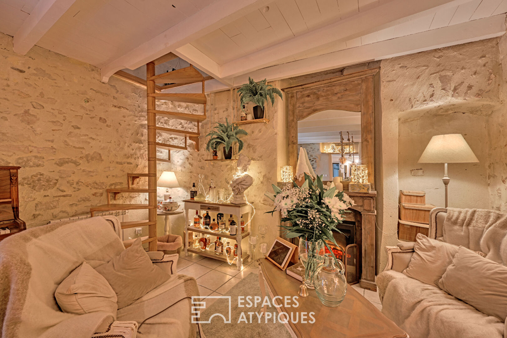 Cocon chaleureux, maison de village à 30min d’Uzès