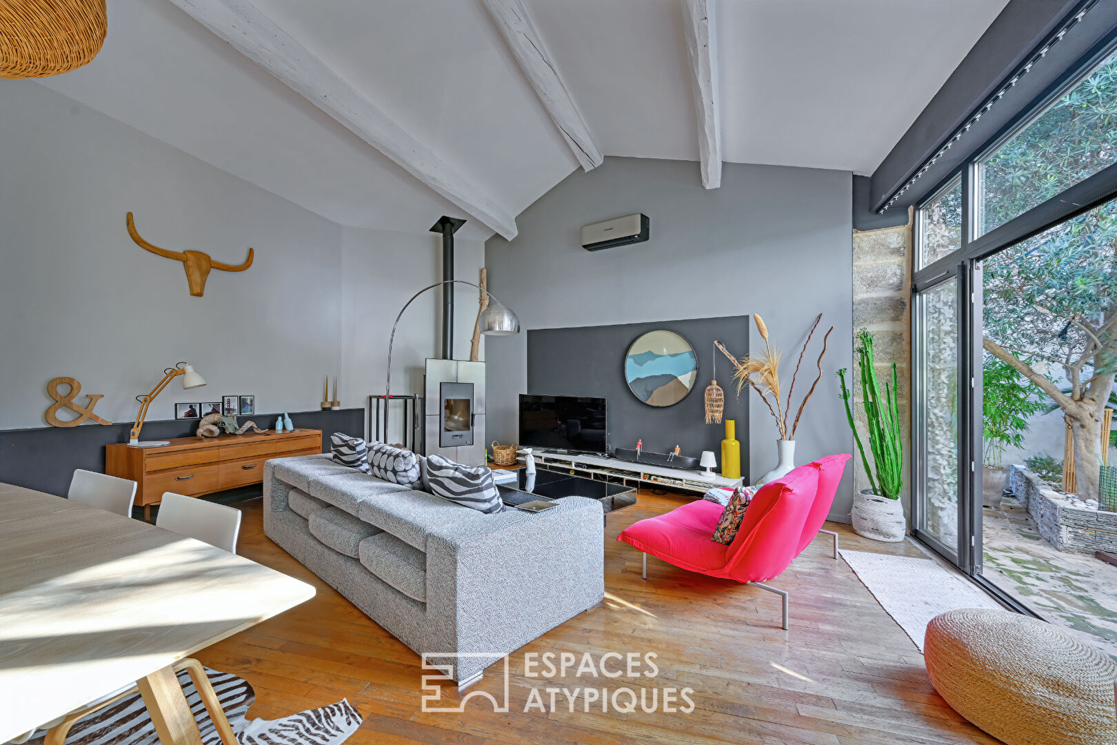 Sublime maison de charme avec patio et piscine
