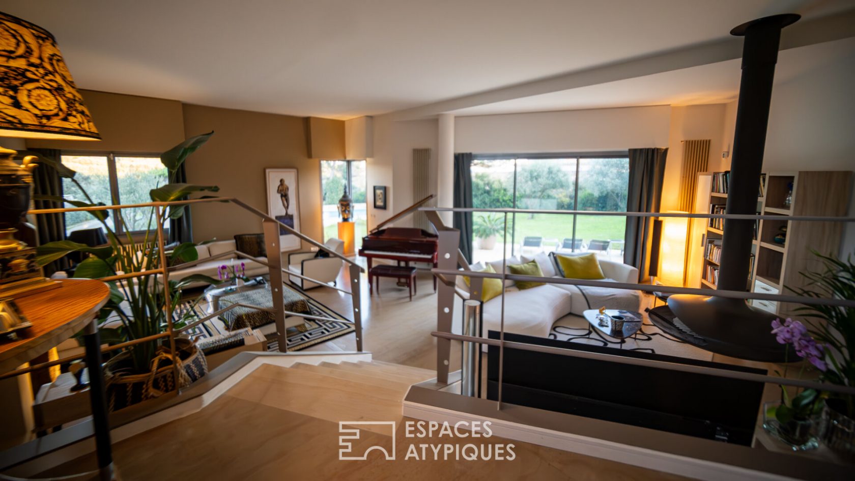 Elégante maison d’architecte rénovée avec piscine à proximité d’Avignon