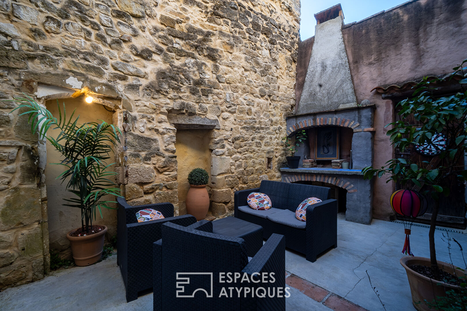 15 km from Uzès, a village house full of charm and character