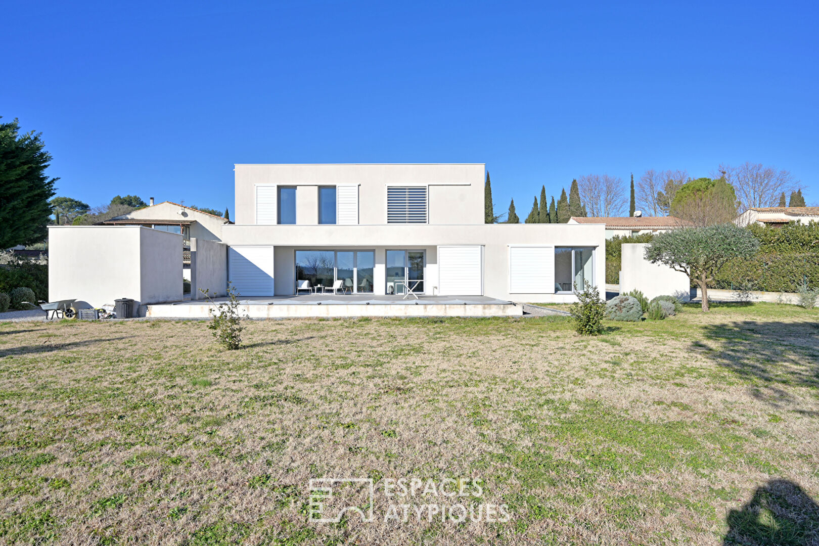 Villa toit terrasse BBC avec bassin de nage