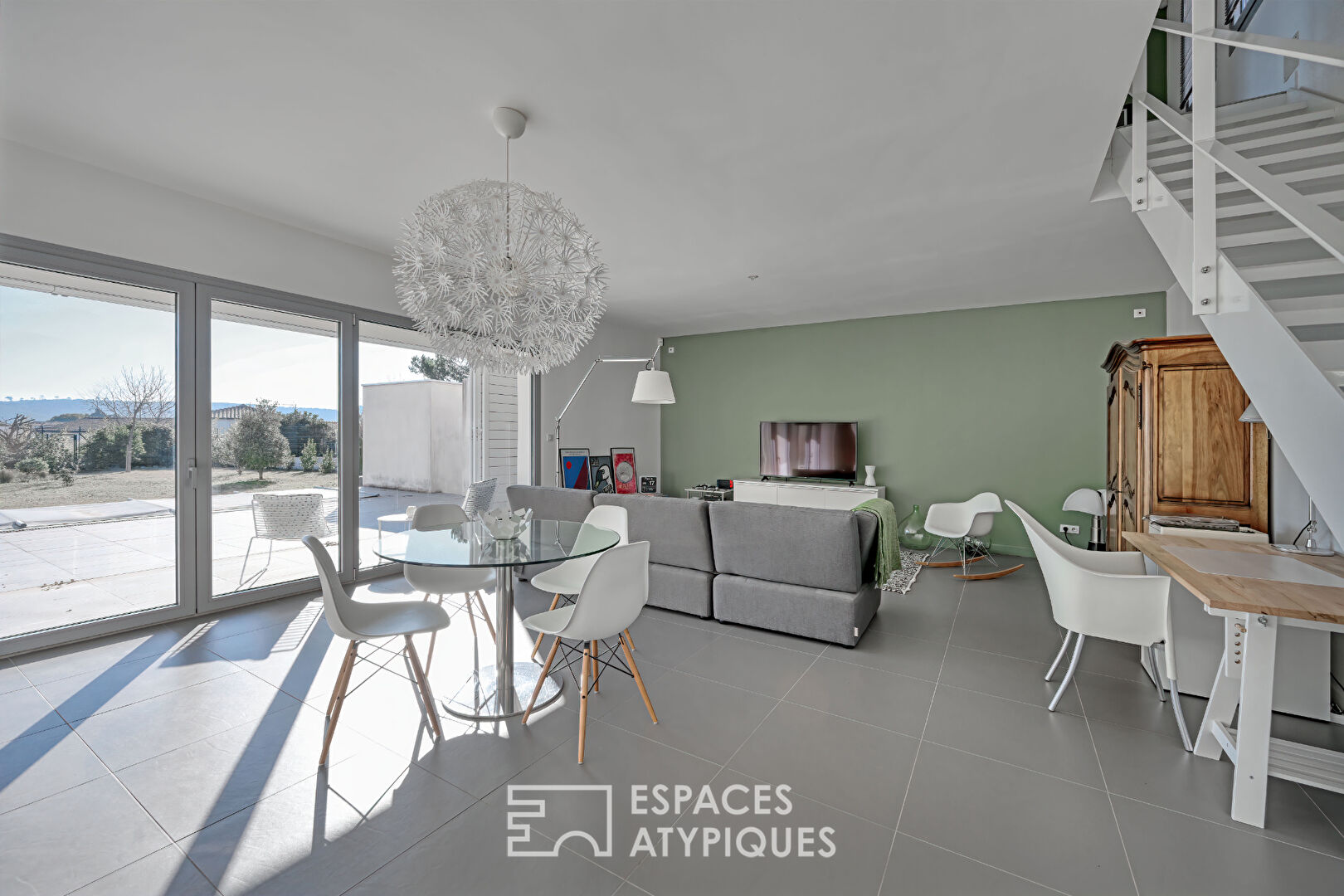 Villa toit terrasse BBC avec bassin de nage