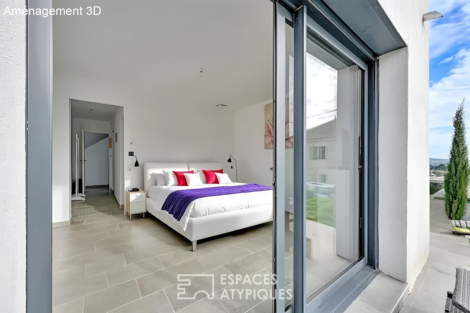 Architect-designed house with breathtaking views!