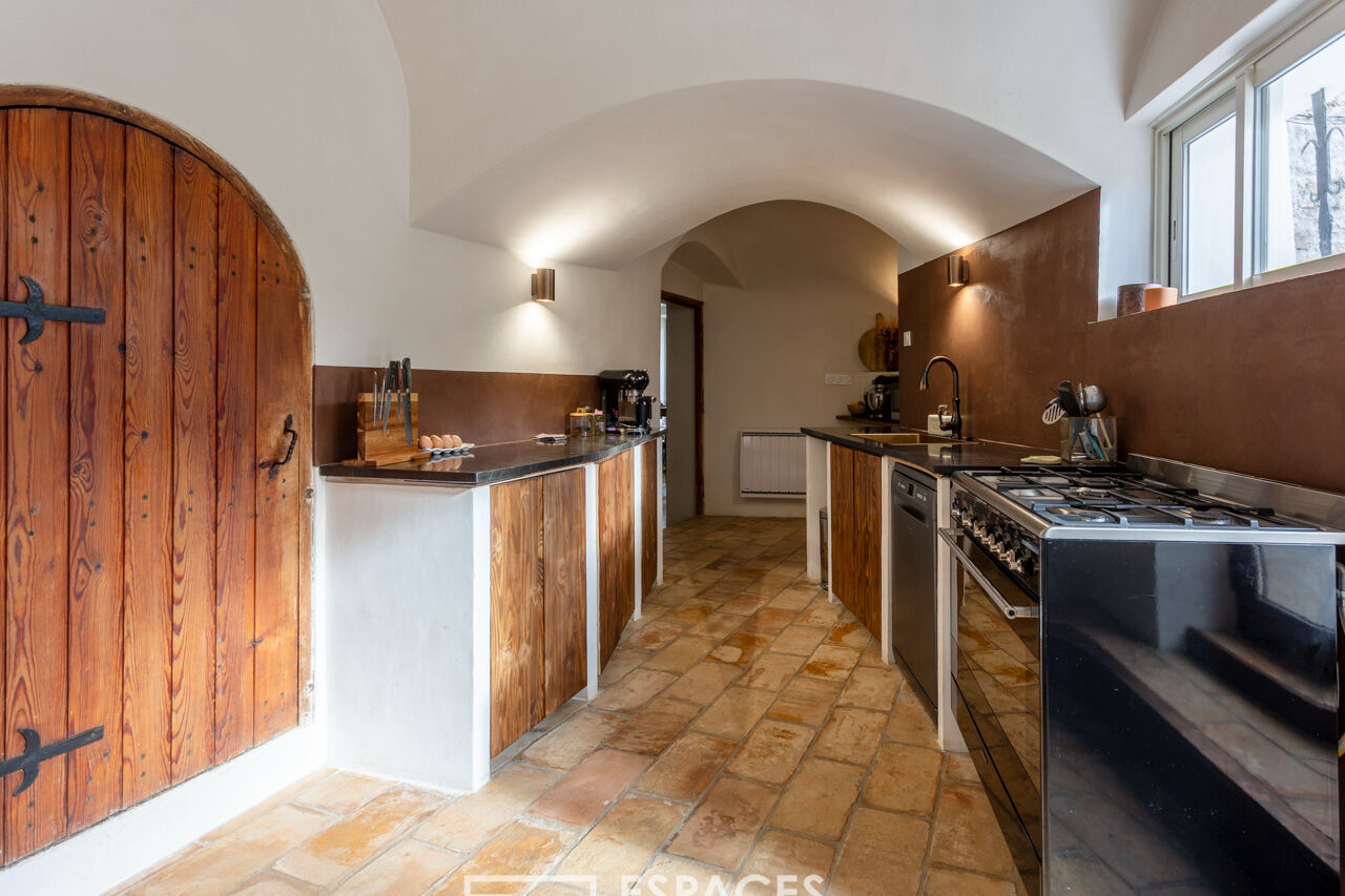 An ancient temple transformed into a charming house between Uzès and Nîmes