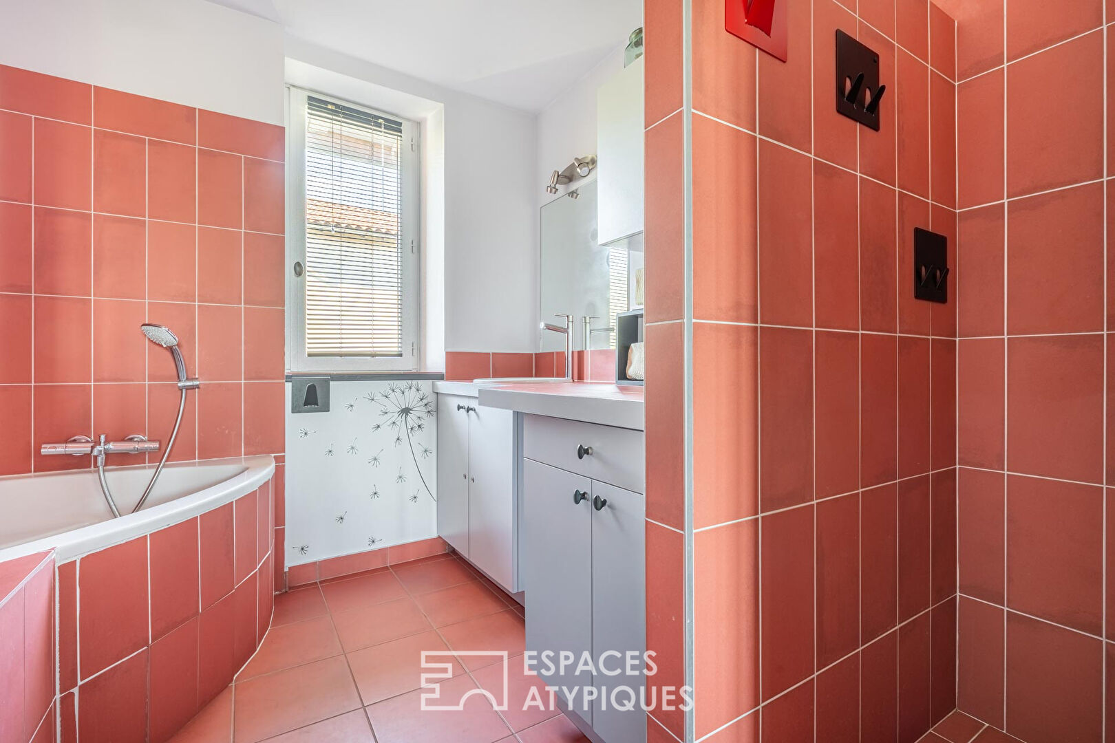 Maison de caractère et sa piscine
