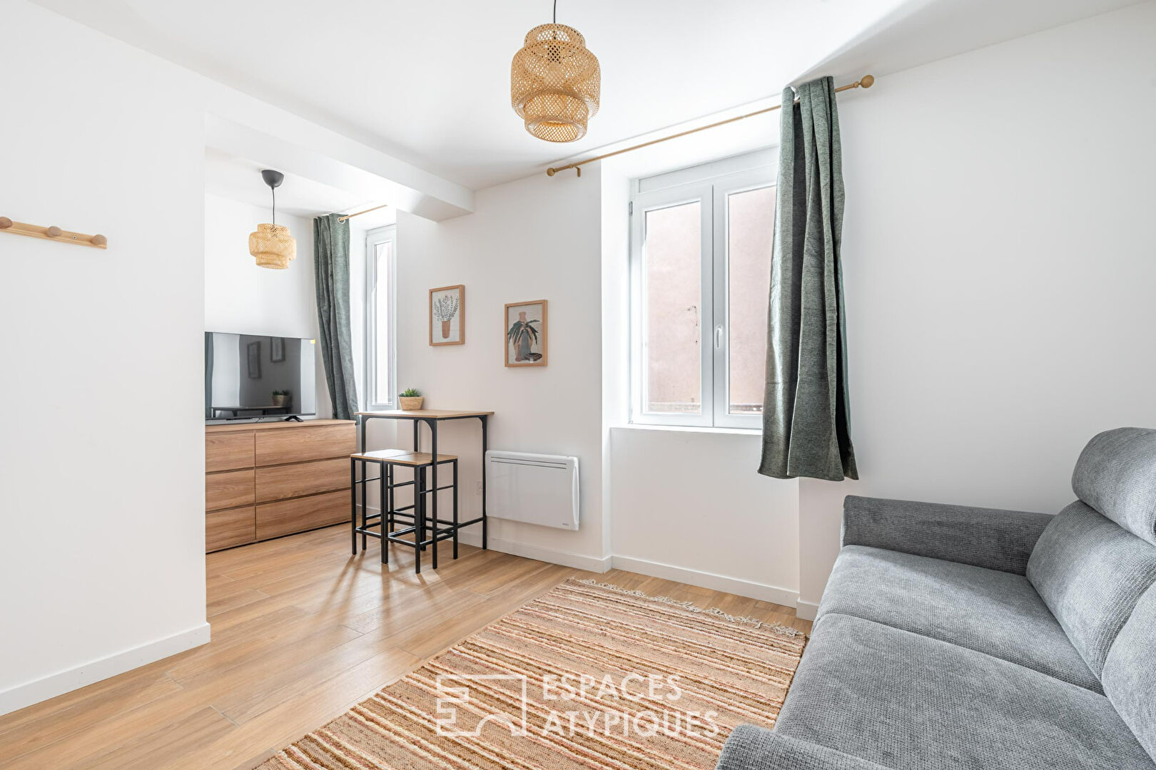 Studio cosy, meublé et refait à neuf au centre de Mâcon