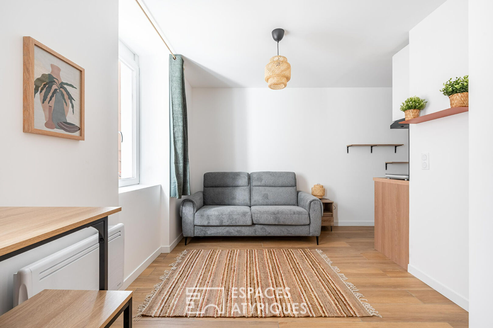 Studio cosy, meublé et refait à neuf au centre de Mâcon