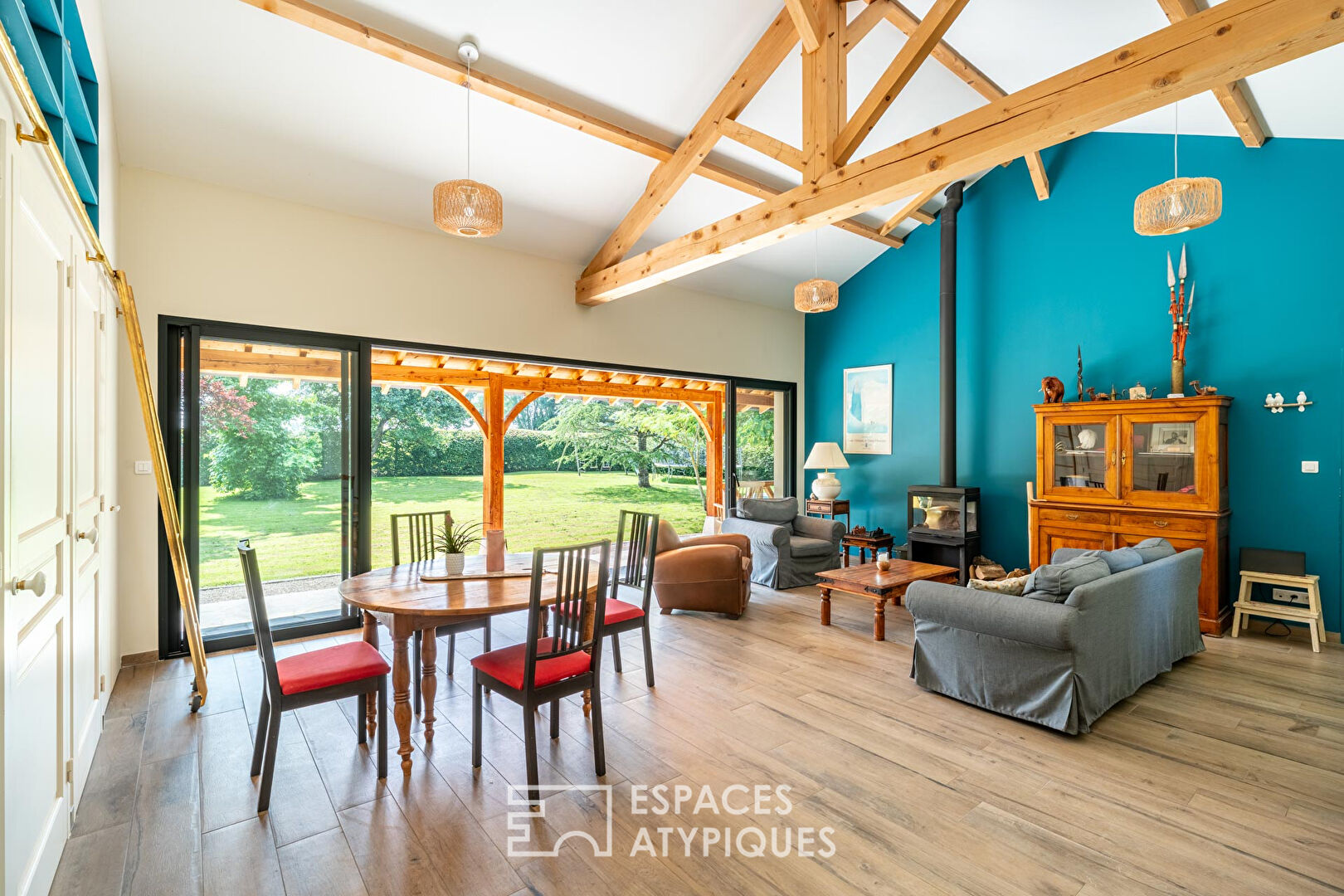 Elégante maison de maître rénovée aux portes de la cité médiévale de Chatillon sur Chalaronne