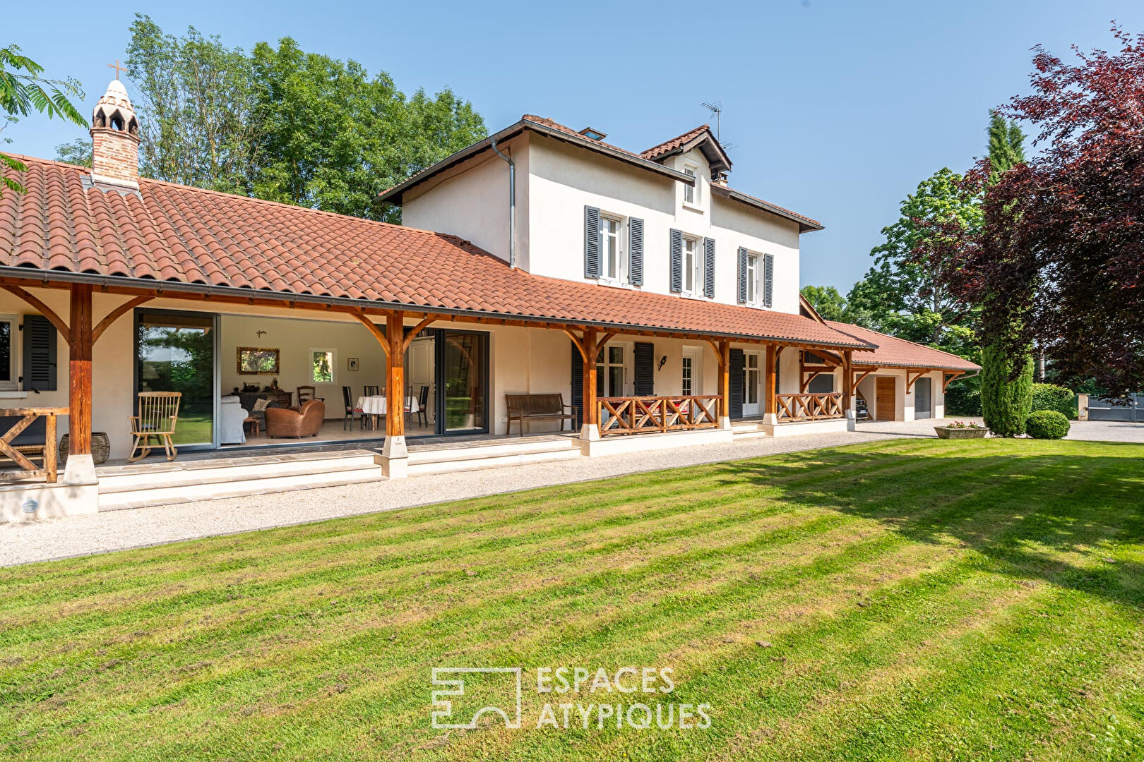 Elégante maison de maître rénovée aux portes de la cité médiévale de Chatillon sur Chalaronne