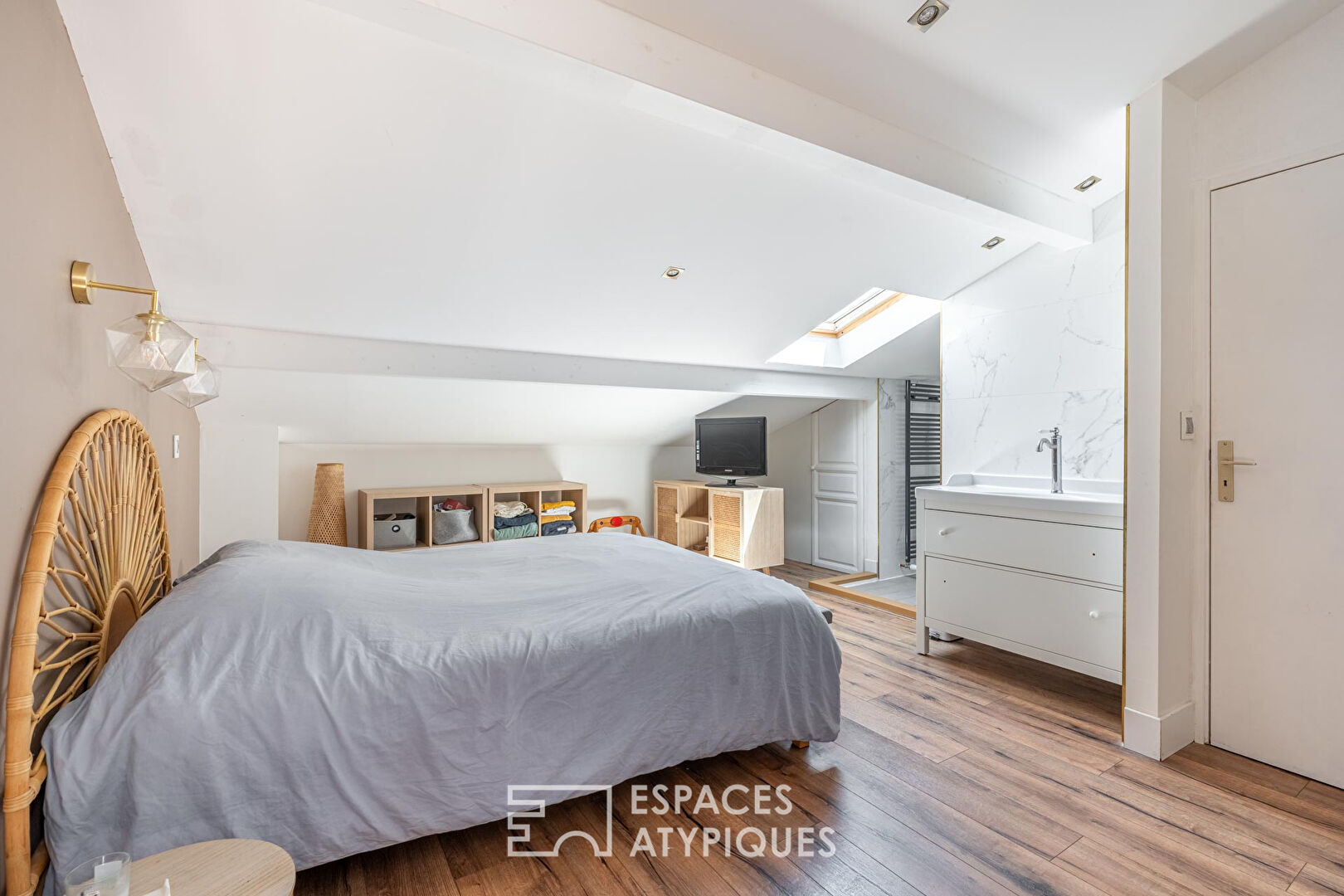 Maison de village rénovée par des architectes