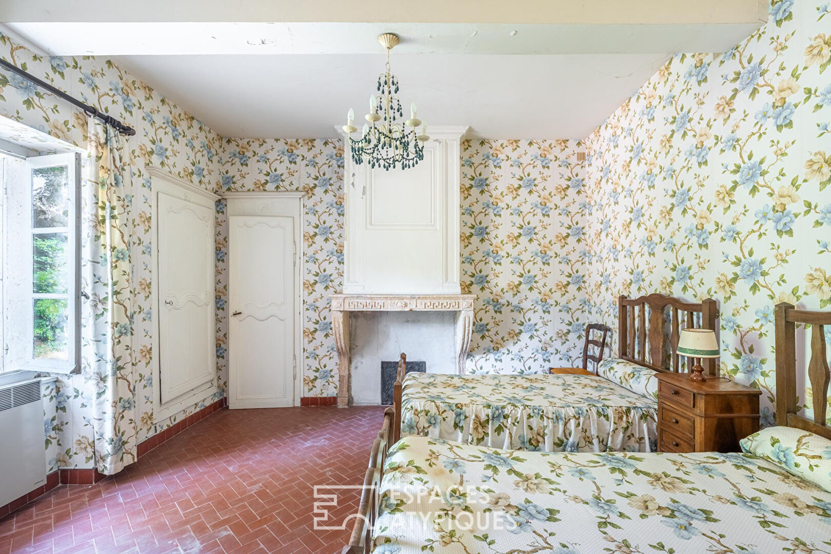 Maison Bourgeoise au coeur d’une ancienne exploitation vigneronne avec parc arboré