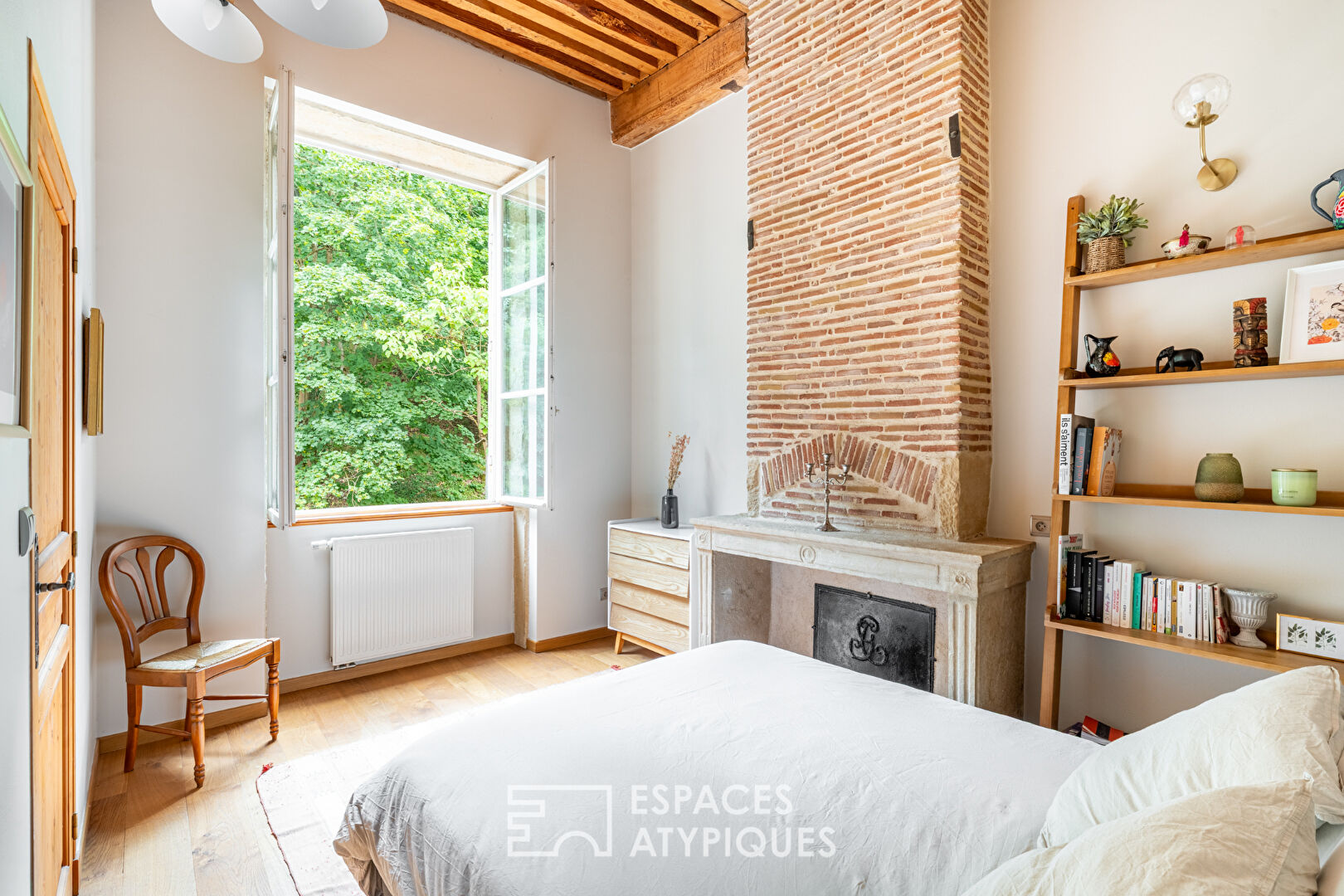 Character apartment near Villefranche sur Saône