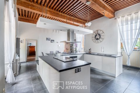 Maison de caractère avec jardin proche Belleville en Beaujolais