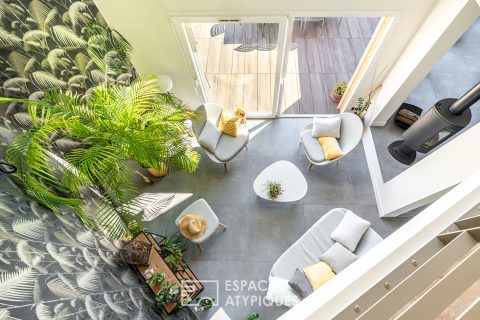 Villa contemporaine sur les hauteurs de Montmelas avec piscine et vue panoramique